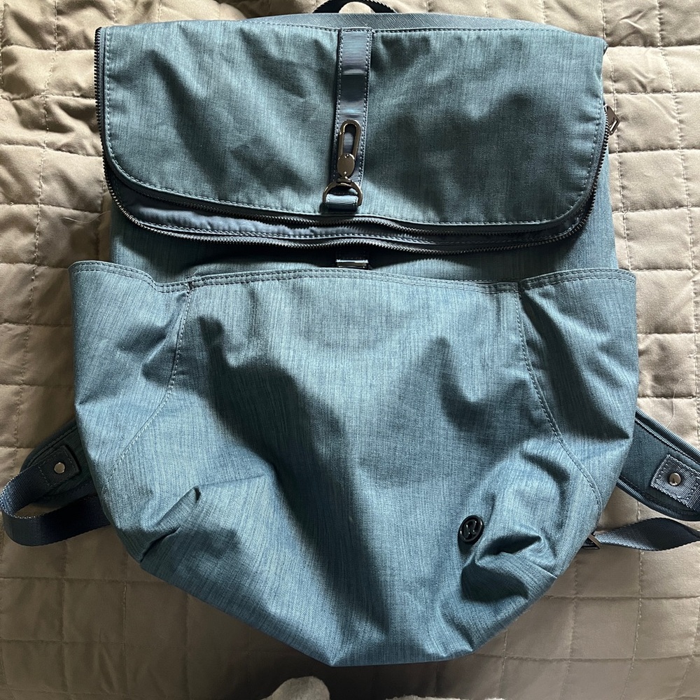 Stylish Blue Lululemon women’s Backpack
